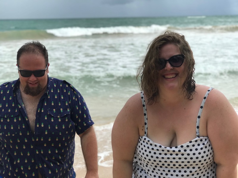 Plus size travel, chubby travel